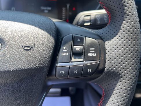 Used 2023 Ford Escape ST-Line w/ Tech Pack #1 AWD/4WD image 32