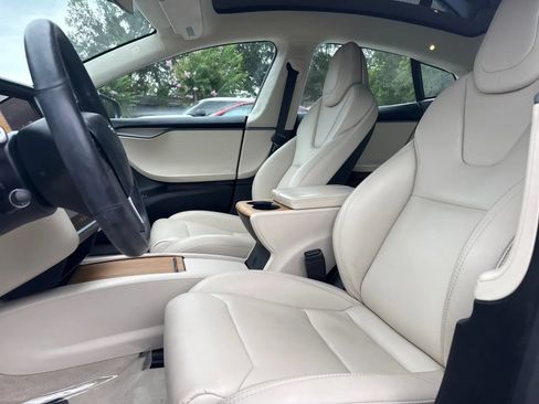 Used 2019 Tesla Model S Performance AWD/4WD image 13