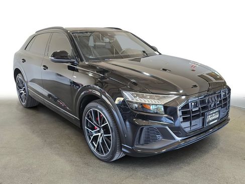 Used 2021 Audi Q8 Prestige AWD/4WD image 3