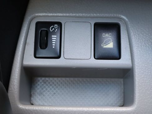 Used 2011 Toyota RAV4 4WD w/ Base L4 Extra Value Pkg image 31