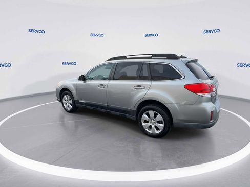 Used 2011 Subaru Outback 2.5i Limited w/ PWR Moonroof Pkg image 7