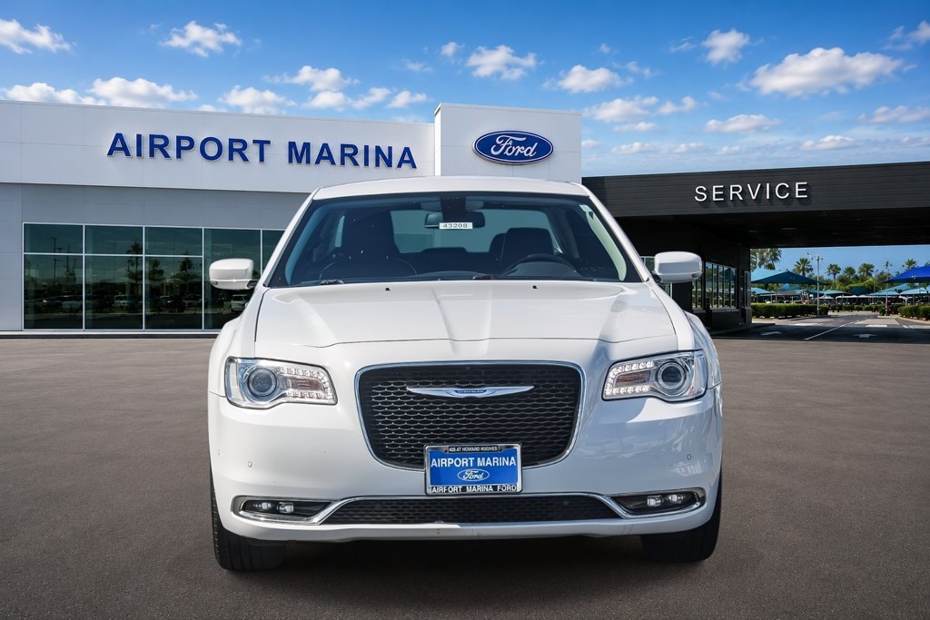 Used 2021 Chrysler 300 Touring L AWD/4WD image 3