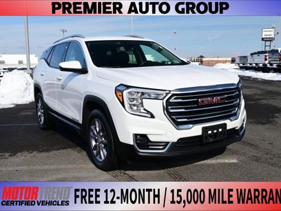Used 2024 GMC Terrain SLT