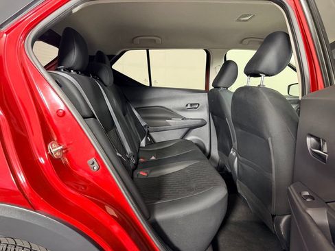 Used 2023 Nissan Kicks SV FWD image 26