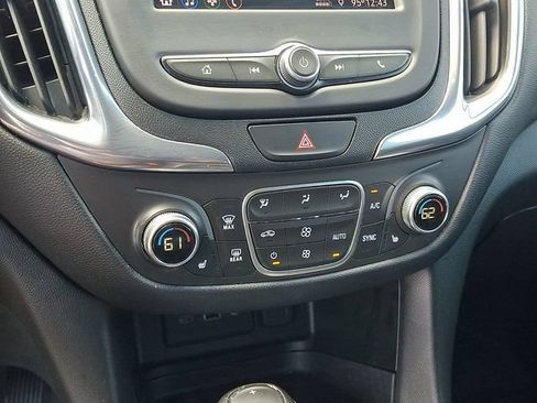 Used 2020 Chevrolet Equinox LT w/ Midnight Edition AWD/4WD image 12
