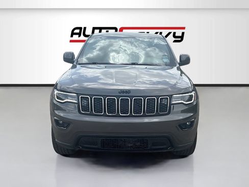 Used 2020 Jeep Grand Cherokee Altitude RWD image 2