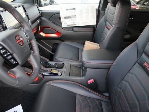 New 2025 Nissan Frontier PRO-4X w/ Pro Premium Package image 6