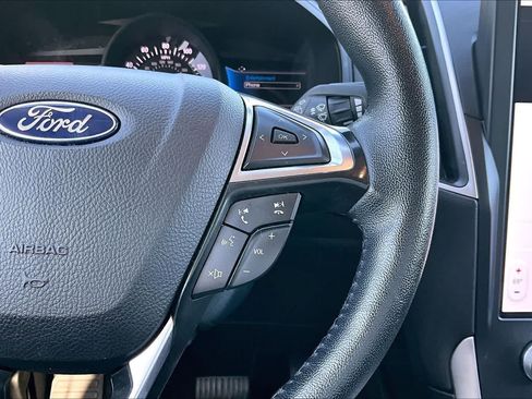 Used 2024 Ford Edge SEL AWD/4WD image 23