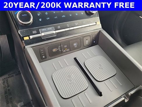 New 2025 Hyundai Santa Fe Calligraphy image 10