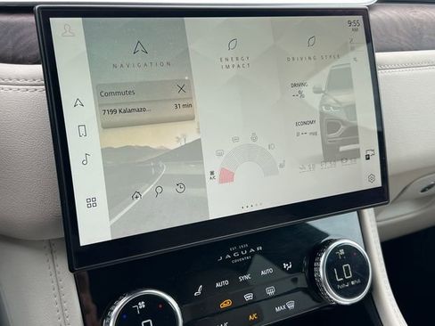 Used 2021 Jaguar F-PACE S AWD/4WD image 25