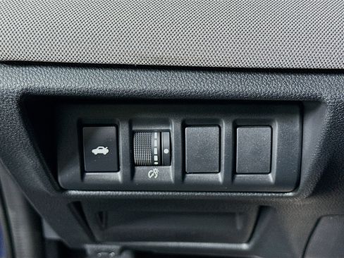Used 2025 Subaru Legacy Premium AWD/4WD image 16