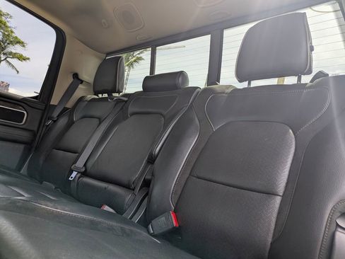 Used 2020 RAM 1500 Laramie RWD image 14