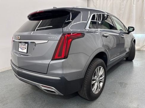 Used 2022 Cadillac XT5 Premium Luxury w/ Technology Package AWD/4WD image 8