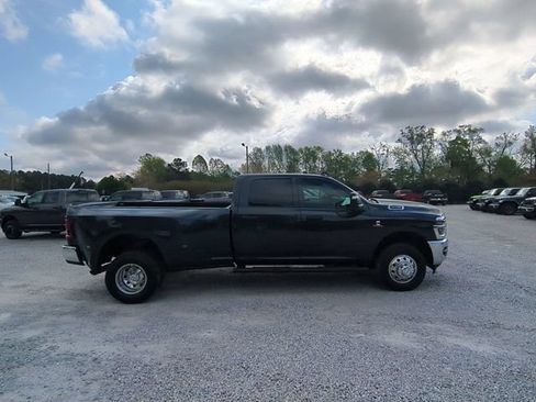 New 2026 RAM 3500 Tradesman AWD/4WD image 6