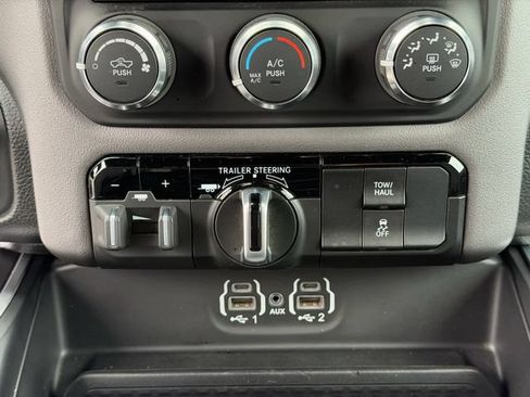 Used 2023 RAM 1500 Big Horn w/ Trailer Tow Group AWD/4WD image 18