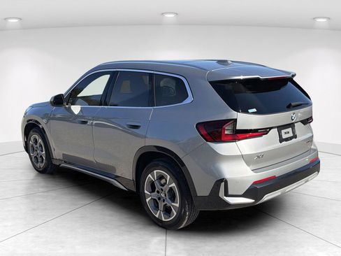 Certified 2025 BMW X1 xDrive28i AWD/4WD image 6
