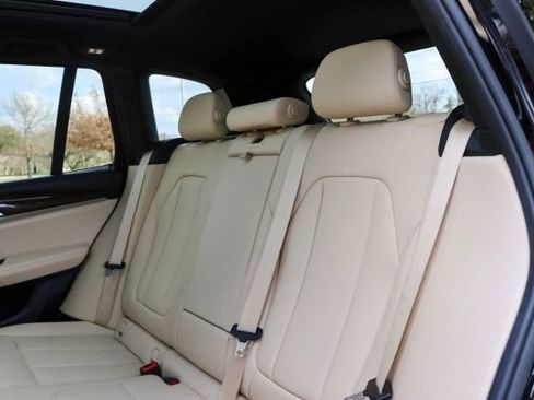 Used 2019 BMW X3 sDrive30i image 17