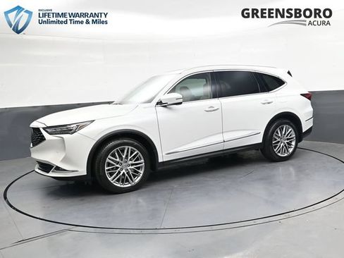 Used 2023 Acura MDX SH-AWD w/ Advance Package image 9
