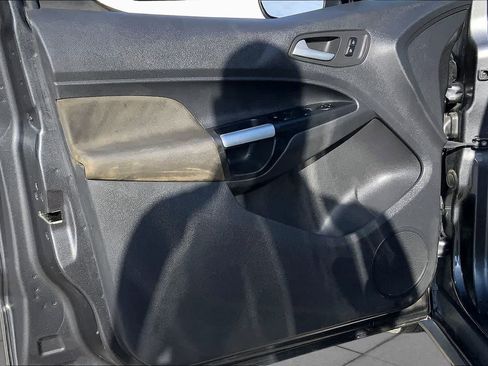 Used 2016 Ford Transit Connect XLT FWD image 21