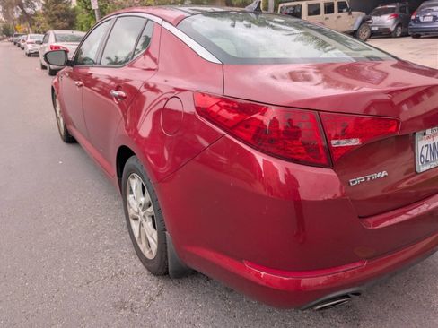 Used 2013 Kia Optima EX w/ Premium Pkg image 7
