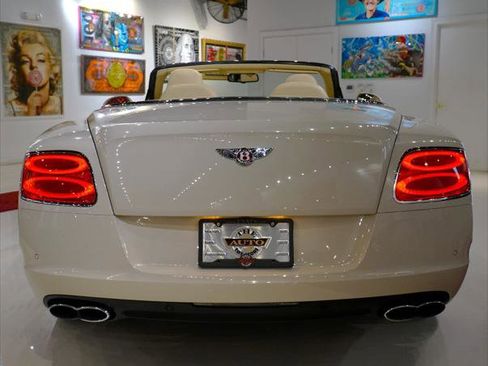 Used 2013 Bentley Continental GT image 9