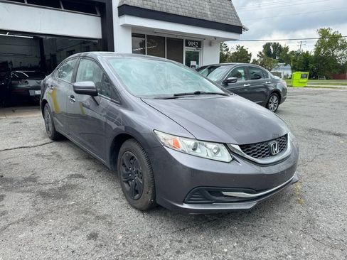 Used 2014 Honda Civic LX image 2