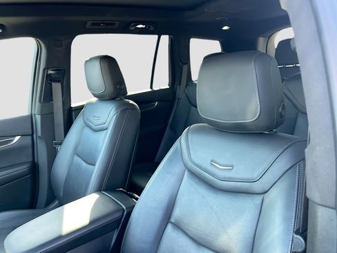 Used 2022 Cadillac XT6 Sport AWD/4WD image 21