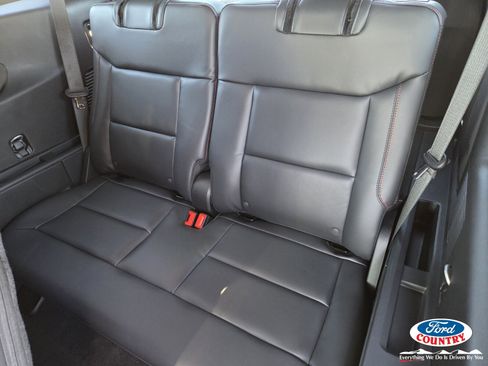 New 2026 Ford Explorer ST w/ Sun And Sound Package image 9