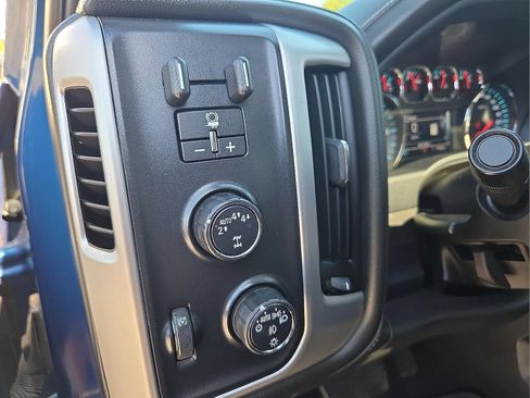 Certified 2018 GMC Sierra 1500 SLT AWD/4WD image 11