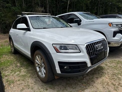 Used 2017 Audi Q5 2.0T Premium Plus w/ Technology Package AWD/4WD image 7