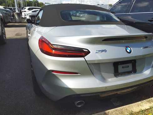 Used 2019 BMW Z4 sDrive30i w/ Convenience Package RWD image 7