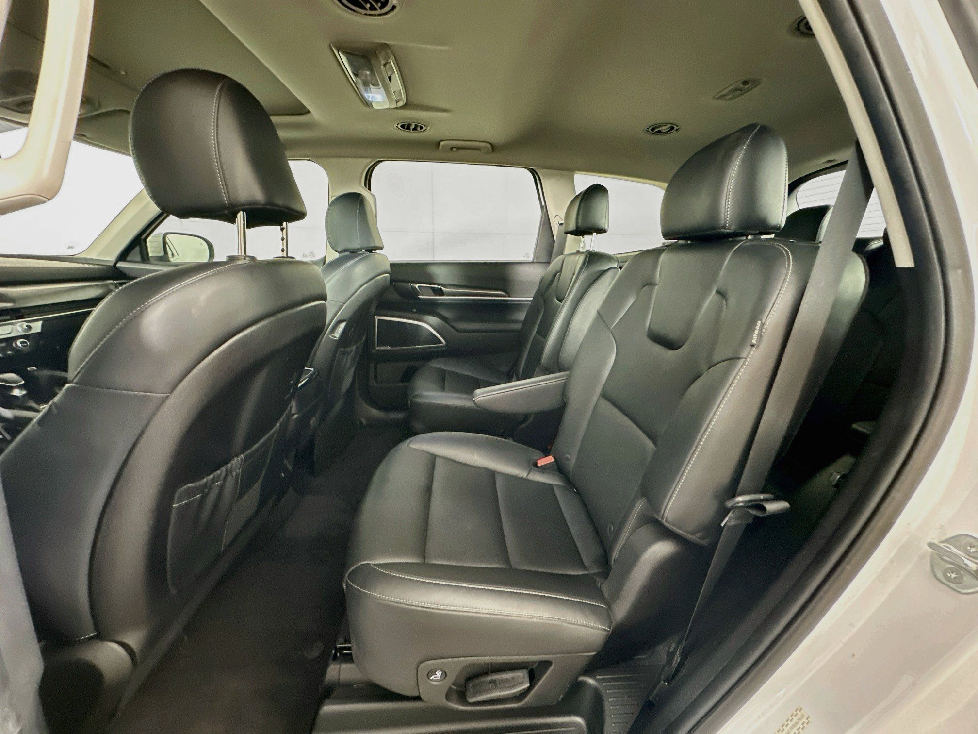 Used 2023 Kia Telluride S w/ S Sunroof Package FWD image 29