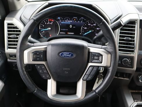 Used 2017 Ford F250 Lariat w/ Chrome Package image 26