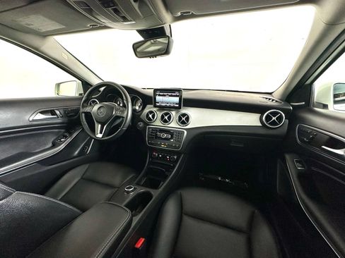 Used 2015 Mercedes-Benz GLA 250 4MATIC image 2