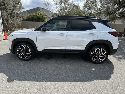 New 2026 Chevrolet TrailBlazer RS w/ Convenience Package image 3