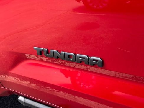Used 2022 Toyota Tundra SR5 AWD/4WD image 12