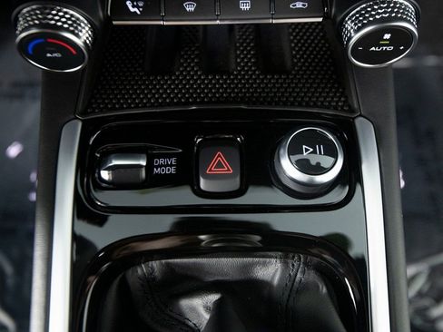 Used 2025 Lotus Emira image 23