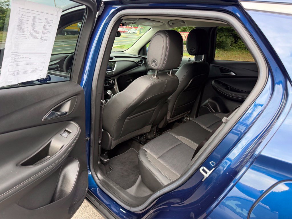 Used 2023 Buick Encore GX Preferred w/ Cold Weather Comfort Package AWD/4WD image 13