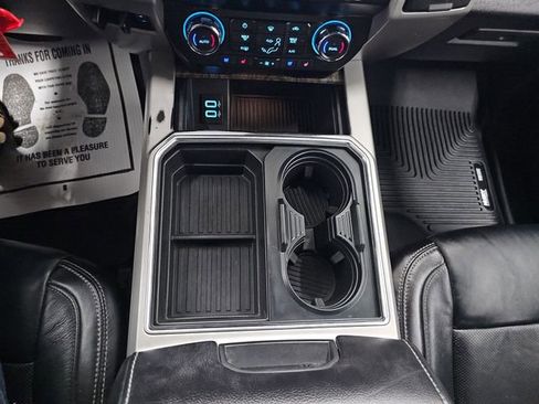 Used 2019 Ford F350 Lariat w/ Chrome Package image 21