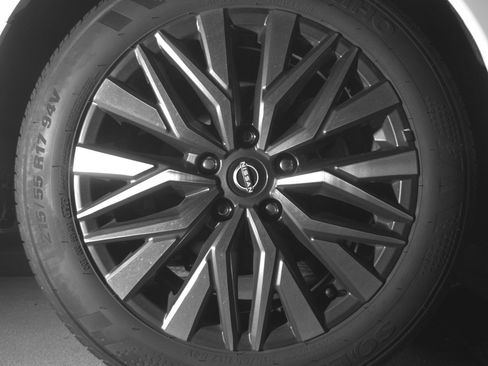 Used 2025 Nissan Altima 2.5 SV image 15