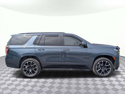 Used 2021 Chevrolet Tahoe RST w/ Luxury Package RWD image 3