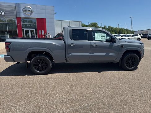 New 2026 Nissan Frontier SV AWD/4WD image 8