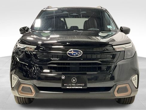 Used 2025 Subaru Forester Sport image 2