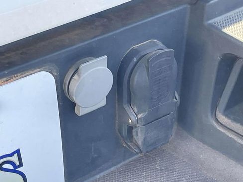 Used 2024 Ford F150 XL image 8