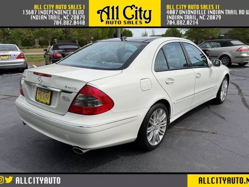 Used 2007 Mercedes-Benz E 350 4MATIC Sedan image 7