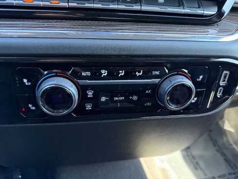 Used 2023 Chevrolet Silverado 1500 LT image 17