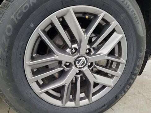 Used 2021 Nissan Rogue S FWD image 31