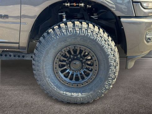 Used 2023 RAM 3500 Laramie AWD/4WD image 8