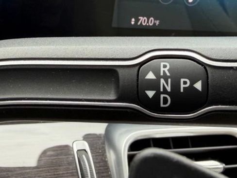 Used 2020 Mercedes-Benz GLE 350 4MATIC image 14
