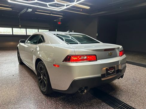 Used 2015 Chevrolet Camaro LS RWD image 5